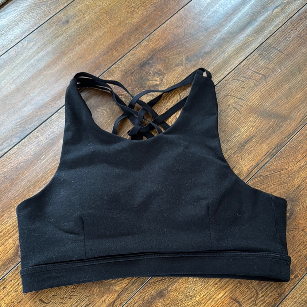 Women's Black Strappy Sports Bra
